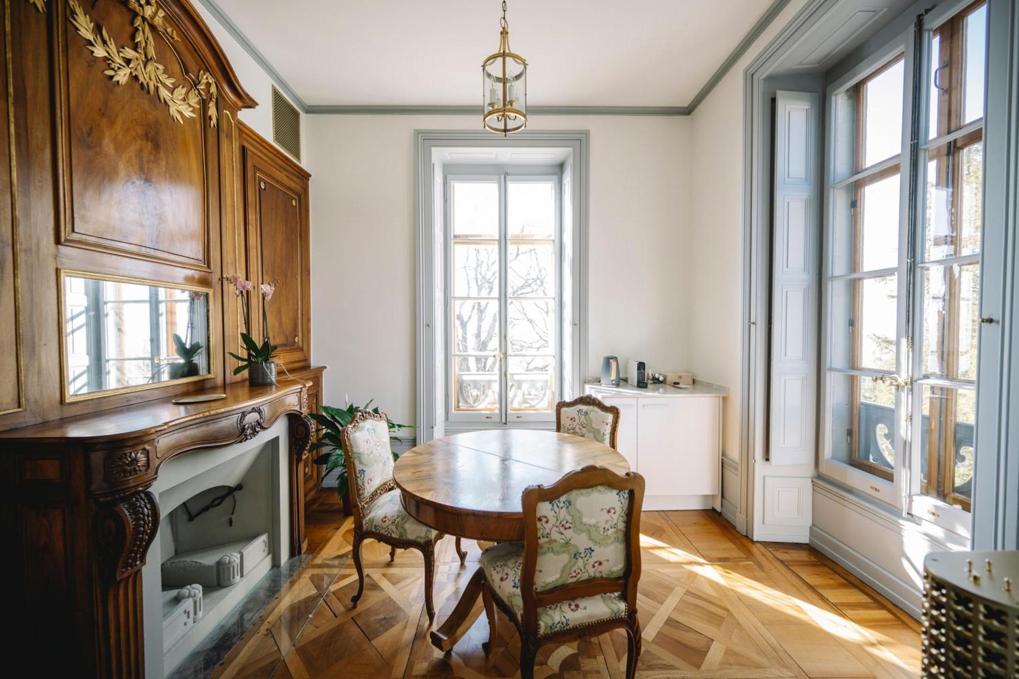 Chateau De L'Aile- Boutique Suites Веве Экстерьер фото