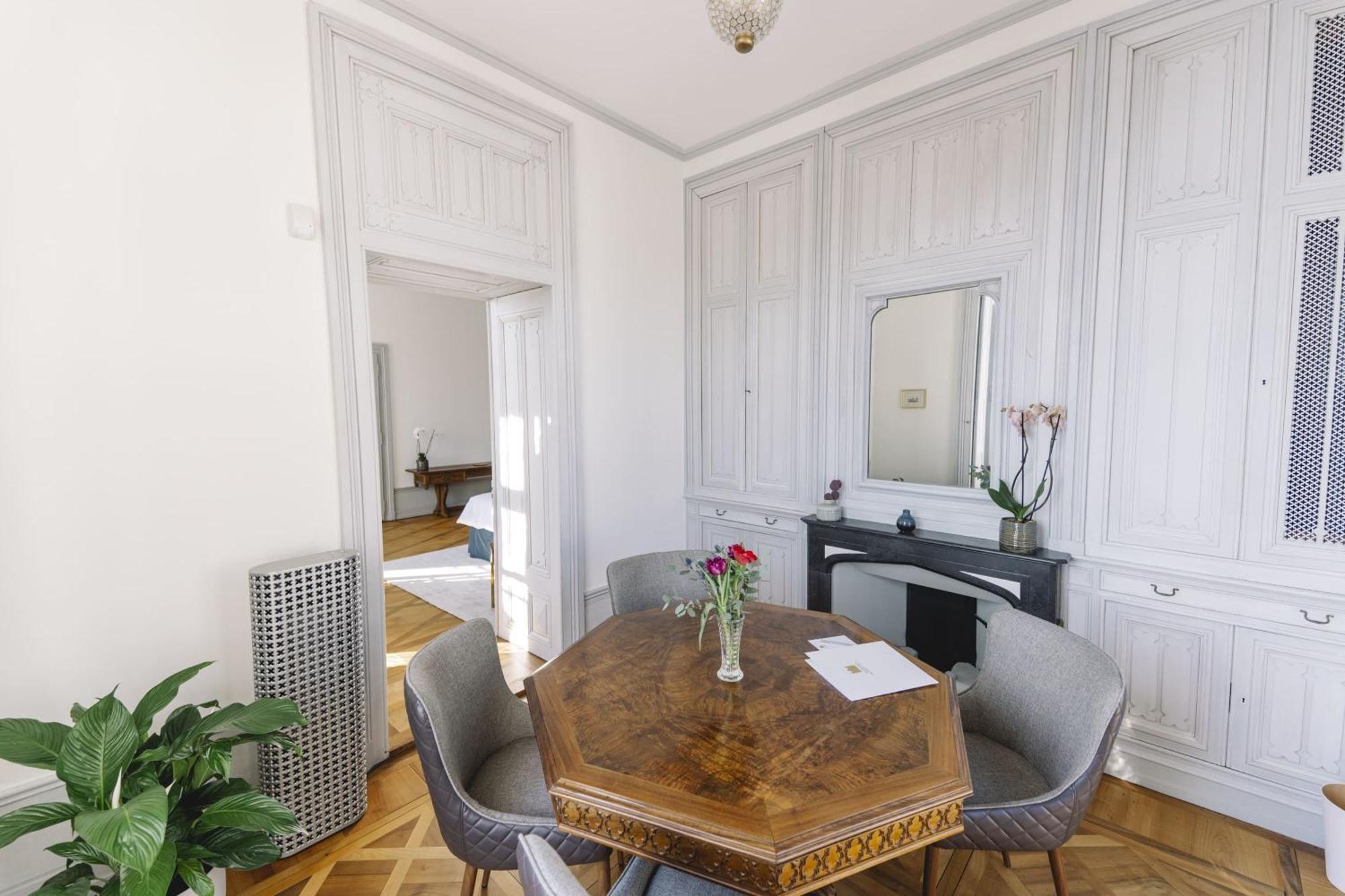 Chateau De L'Aile- Boutique Suites Веве Экстерьер фото