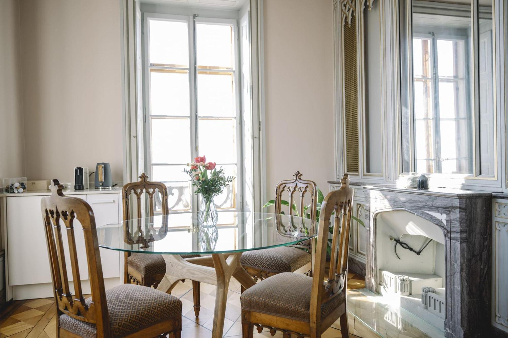 Chateau De L'Aile- Boutique Suites Веве Экстерьер фото